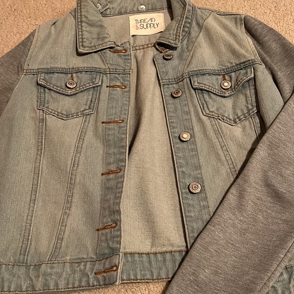 jean jacket size: small - Picture 2 of 6